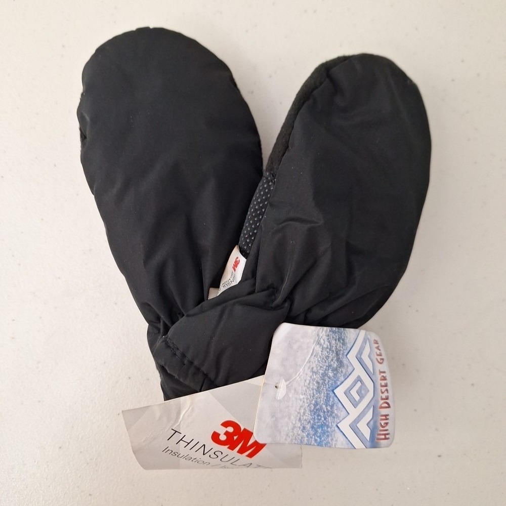 3M THINSULATE Youth M/L Mittens Gloves Black Palm Grip NWT